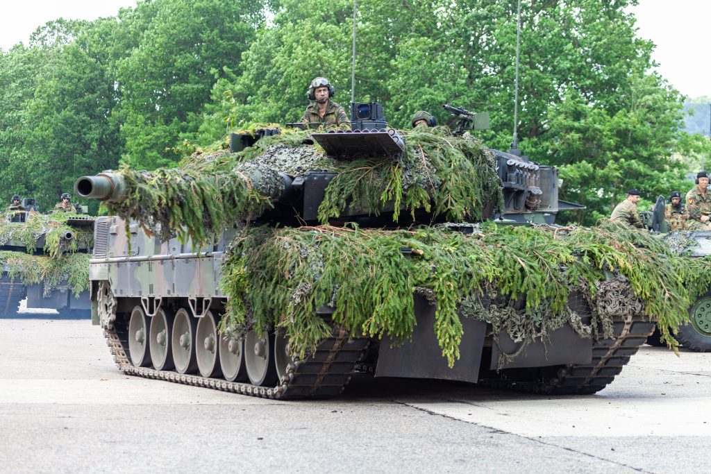 German Leopard 2 Tanks